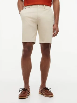 Pantalones cortos Tommy de 23 cm con cintura cómoda y corte regular