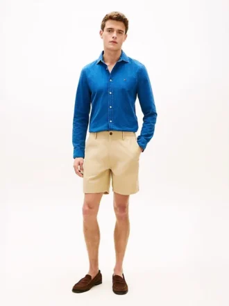 Pantalones cortos utilitarios de corte regular de 18 cm
