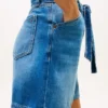 Pantalones cortos vaqueros de talle alto con cinturón
