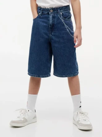 Pantalones cortos vaqueros holgados con estampado de grafitis para niño
