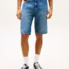 Pantalones cortos vaqueros Tommy Jeans con bolsillo con el logotipo Pantalones cortos vaqueros Tommy Jeans con bolsillo con el logotipo