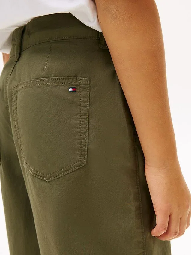 Pantalones de talle alto y pierna ancha para niña Pantalones de talle alto y pierna ancha para niña