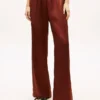 Pantalones elásticos de satén con cintura elástica y pierna ancha Pantalones elásticos de satén con cintura elástica y pierna ancha