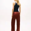 Pantalones elásticos de satén con cintura elástica y pierna ancha Pantalones elásticos de satén con cintura elástica y pierna ancha