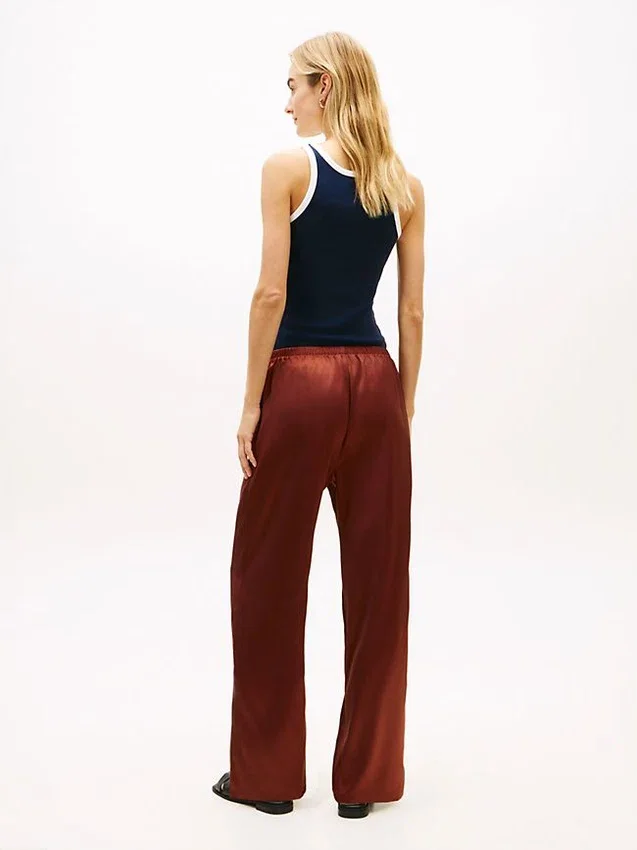 Pantalones elásticos de satén con cintura elástica y pierna ancha Pantalones elásticos de satén con cintura elástica y pierna ancha