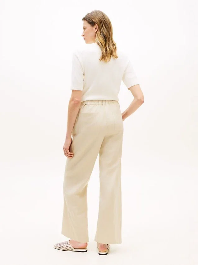 Pantalones rectos de sarga ligera Pantalones rectos de sarga ligera