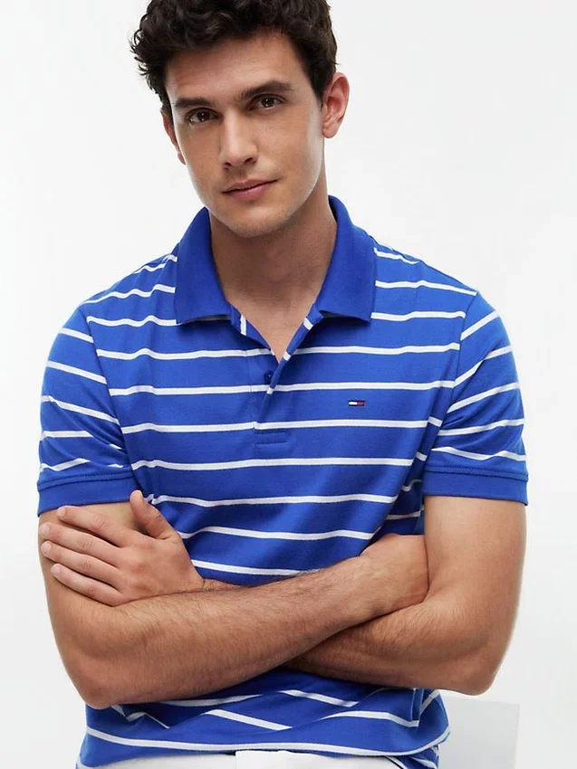 Polo a rayas de corte regular de Tommy Jeans Polo a rayas de corte regular de Tommy Jeans
