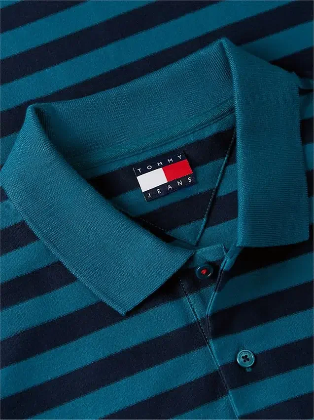 Polo a rayas de corte regular de Tommy Jeans Polo a rayas de corte regular de Tommy Jeans