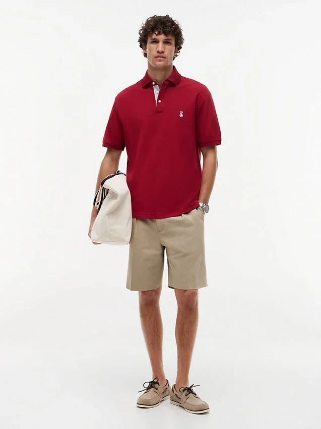 Polo con logotipo del escudo del archivo, corte clásico Polo con logotipo del escudo del archivo, corte clásico