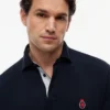 Polo con logotipo del escudo del archivo, corte clásico Polo con logotipo del escudo del archivo, corte clásico