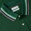 Polo con ribetes de corte regular