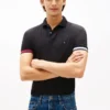 Polo de algodón liso de corte entallado