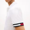 Polo de algodón liso de corte entallado