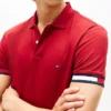 Polo de algodón liso de corte entallado