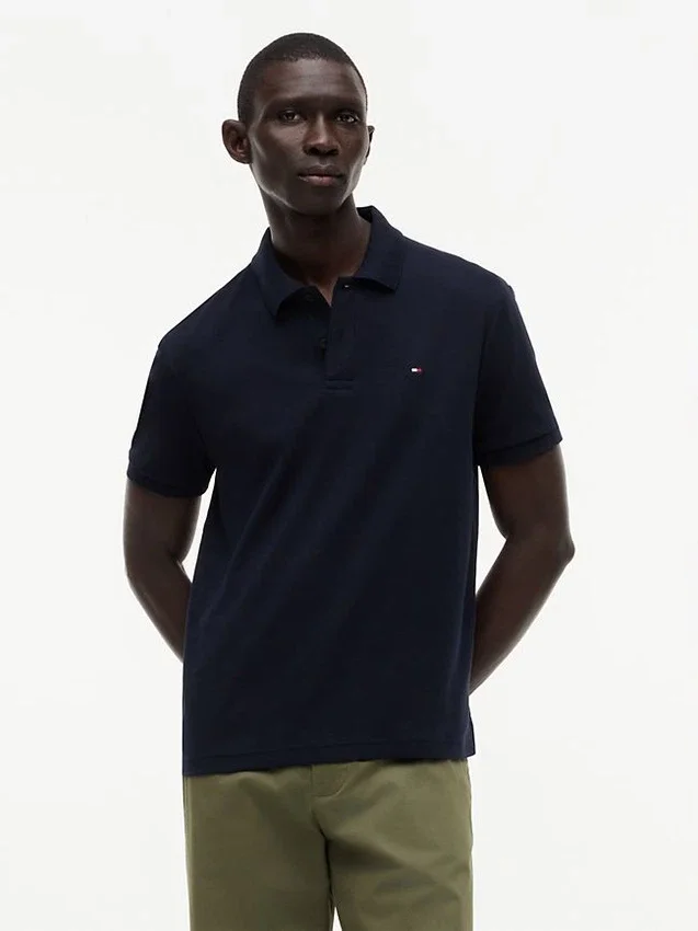 Polo de algodón liso de corte regular Polo de algodón liso de corte regular