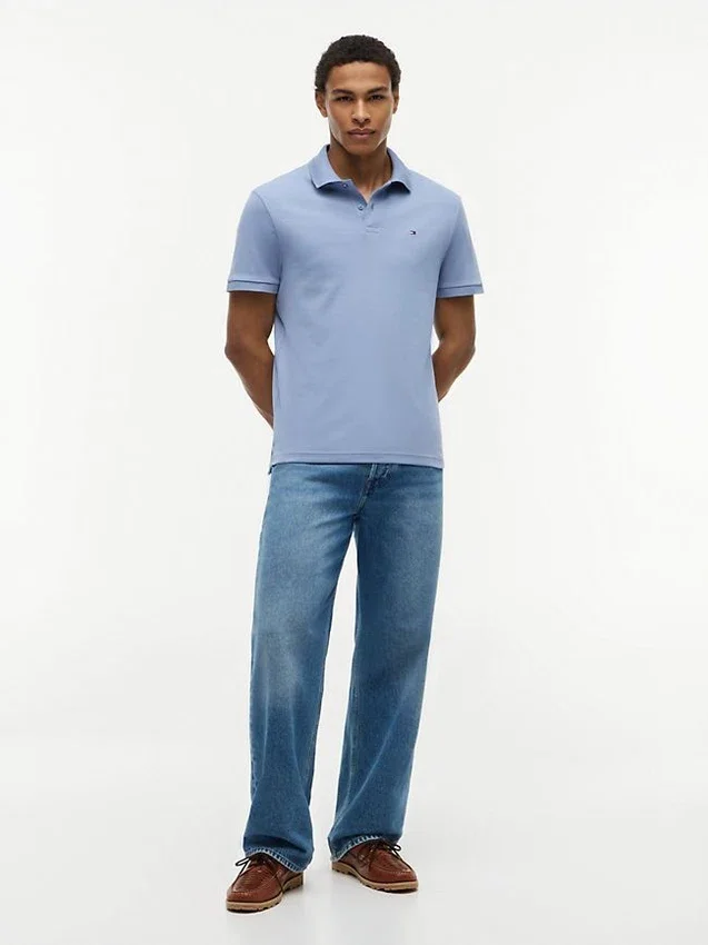 Polo de algodón liso de corte regular Polo de algodón liso de corte regular