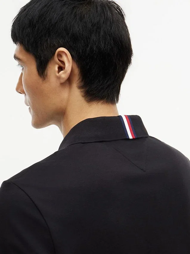 Polo de algodón liso de corte regular Polo de algodón liso de corte regular