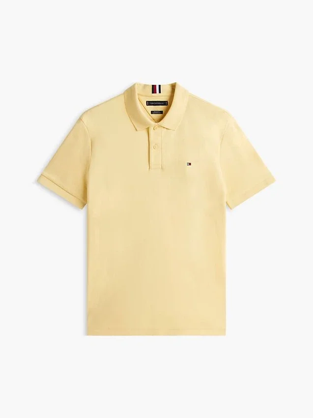 Polo de algodón liso de corte regular Polo de algodón liso de corte regular