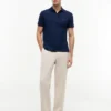 Polo de corte regular con estampado de anclas