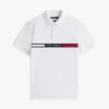 Polo de corte regular con rayas bordadas