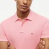 Polo de corte regular teñido en prenda
