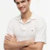 Polo de jacquard texturado de corte clásico Polo de jacquard texturado de corte clásico