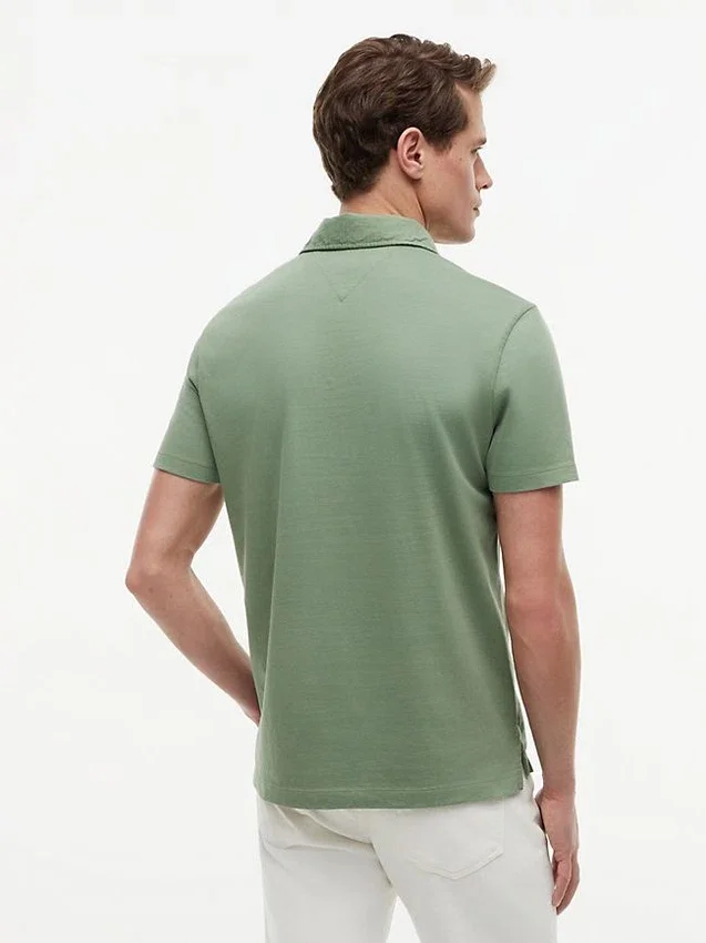 Polo de jersey con bolsillo y corte regular Polo de jersey con bolsillo y corte regular