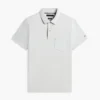 Polo de jersey con bolsillo y corte regular