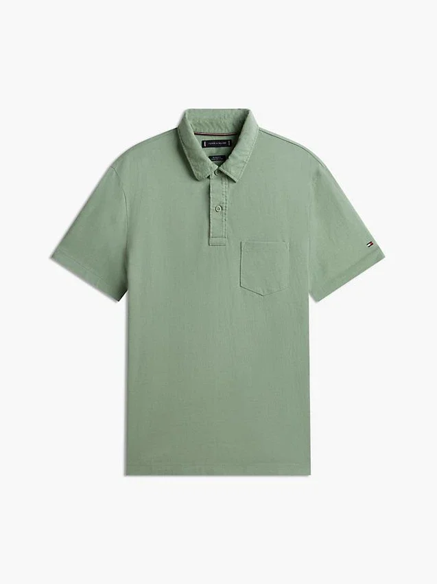 Polo de jersey con bolsillo y corte regular Polo de jersey con bolsillo y corte regular