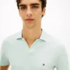 Polo de Oxford texturizado con acabado slub de corte regular Polo de Oxford texturizado con acabado slub de corte regular