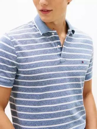 Polo de piqué con mezcla de lino de corte regular