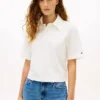 Polo de piqué con monograma en letra cursiva y corte holgado