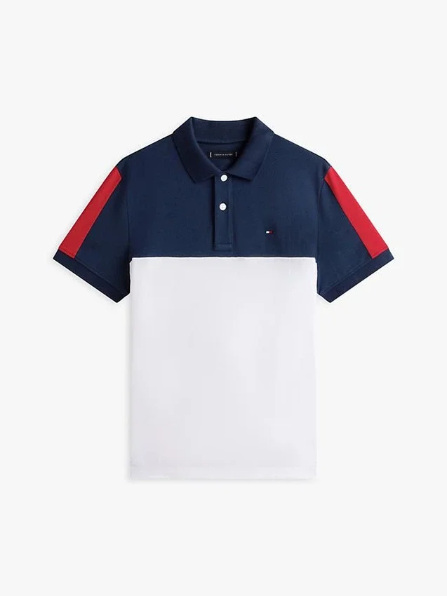 Polo de piqué con rayas en bloques de color y corte regular Polo de piqué con rayas en bloques de color y corte regular