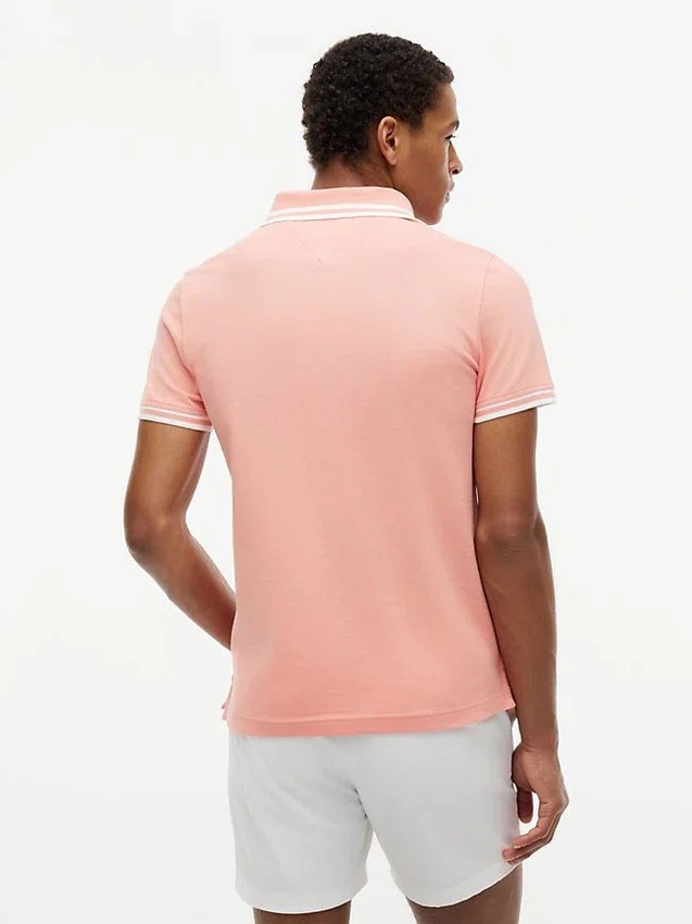 Polo de piqué elástico con rayas anchas y corte entallado Polo de piqué elástico con rayas anchas y corte entallado