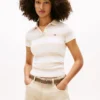 Polo de punto acanalado de corte ajustado de Tommy Jeans Polo de punto acanalado de corte ajustado de Tommy Jeans