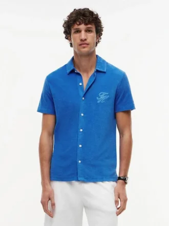 Polo de rizo con monograma en letra cursiva