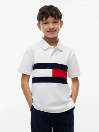 Polo elástico con bandera y bloques de color para niño