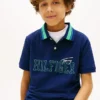 Polo elástico con el logotipo de Hilfiger para niño Polo elástico con el logotipo de Hilfiger para niño