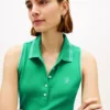 Polo sin mangas de corte entallado con monograma Polo sin mangas de corte entallado con monograma