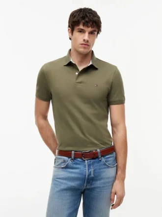 Polo Tommy de corte regular elástico