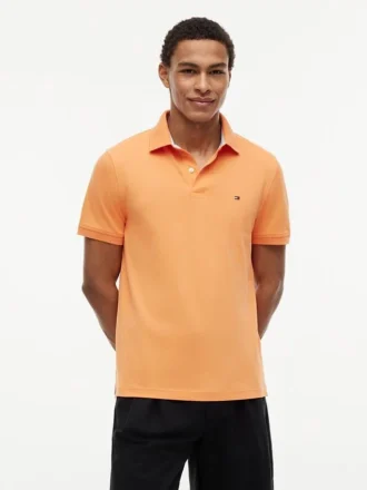 Polo Tommy de corte regular elástico
