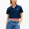 Polo Tommy Jeans de corte recto y largo corto Polo Tommy Jeans de corte recto y largo corto