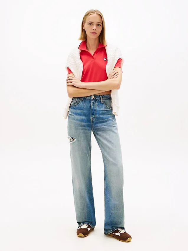 Polo Tommy Jeans de corte recto y largo corto Polo Tommy Jeans de corte recto y largo corto
