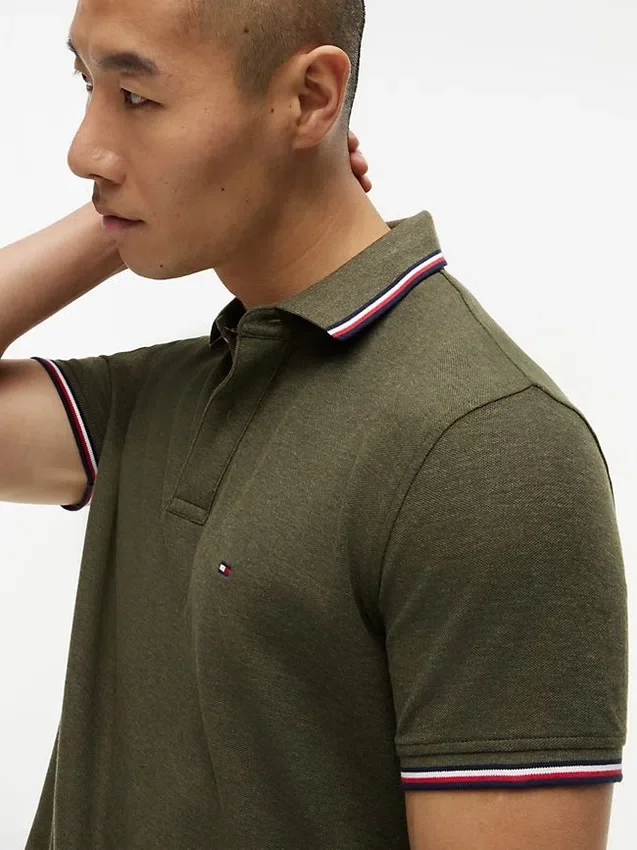Polo Tommy Wicking de corte regular Polo Tommy Wicking de corte regular