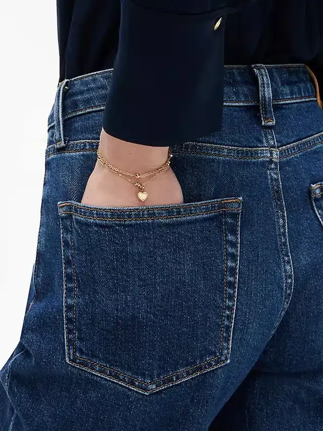 Pulsera de doble vuelta con charm de corazón Pulsera de doble vuelta con charm de corazón