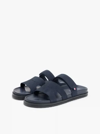 Sandalia de ante ajustable