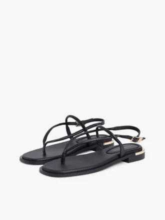 Sandalias de piel con detalles metalizados
