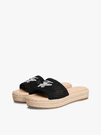 Sandalias tipo alpargata con monograma en letra cursiva