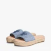 Sandalias tipo alpargatas con monograma