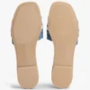 Sandalias tipo chancla de denim con logo de cinta